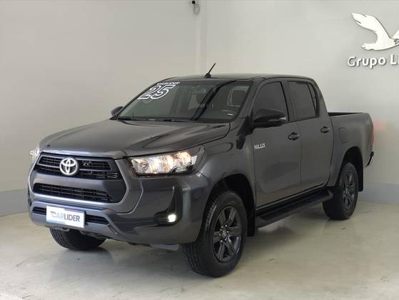 TOYOTA HILUX 2.8 D-4D TURBO DIESEL CD SR 4X4 AUTOMÁTICO TOYOTA HILUX 2.8 D-4D TURBO DIESEL CD SR 4X4 AUTOMÁTICO